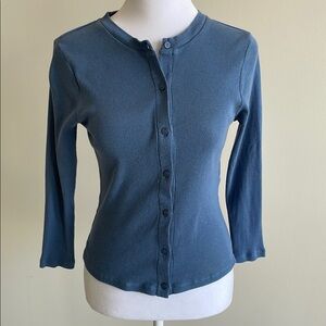 Classic Ribbed Button-Front Women’s Top - Slate Blue